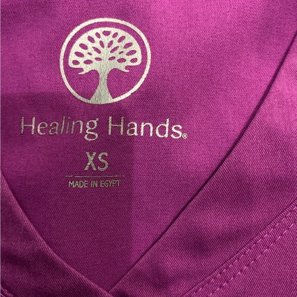 Healing hands scrub set with jogger bottoms - Picture 2 of 3